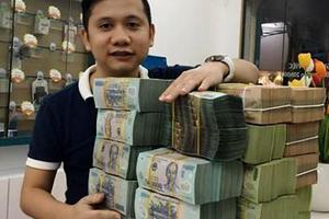 Thêm 'siêu sim' được chuyển nhượng giá 9 tỷ đồng