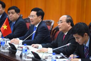 Thủ tướng Nguyễn Xuân Phúc và ông Abe có cuộc hội đàm chính thức