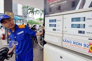 1 lít xăng cõng 8.000 đồng thuế làm nóng họp báo Chính phủ