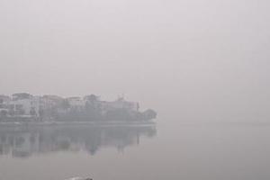 Hà Nội tiếp tục chìm trong sương mù vài ngày tới