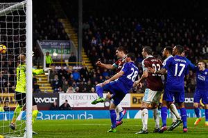Leicester thua trận, trở thành nhà ĐKVĐ tệ nhất trong 54 năm qua