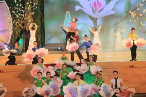 Khai mạc Năm Du lịch quốc gia 2017