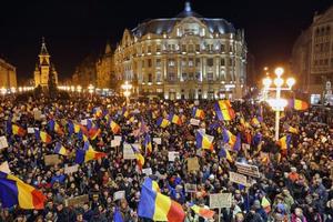 Bỏ Sắc lệnh về tham nhũng, Chính phủ Romania vẫn chưa được tin tưởng