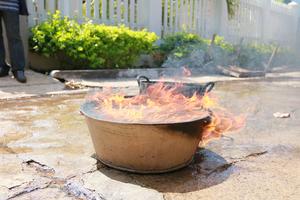 Nước sinh hoạt bốc cháy như xăng