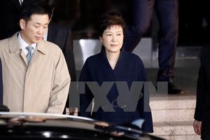 Công tố viên đề nghị bắt cựu Tổng thống Hàn Quốc Park Geun-hye