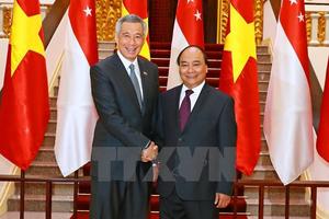 Thủ tướng Singapore kết thúc tốt đẹp chuyến thăm chính thức Việt Nam