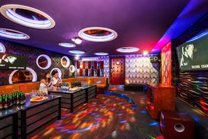 Quán karaoke lo đóng cửa nếu phải gánh phí 2.000 đồng một bài