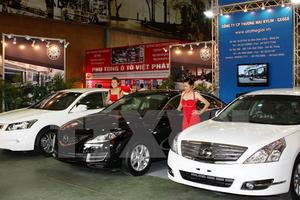 Bộ Công Thương cảnh báo nhập khẩu điện thoại và ôtô đang tăng nhanh