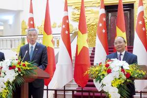 Thủ tướng Việt Nam - Singapore: Xây dựng Biển Đông thành khu vực hòa bình