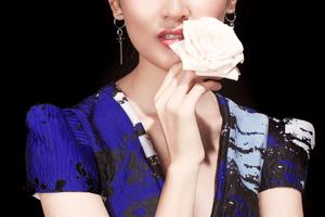 Thùy Dung hóa quý cô thanh lịch trong BST mới của NTK Phương My