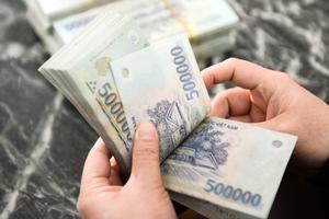 Kho bạc phát hiện gần 1.200 khoản chi chưa đúng quy định
