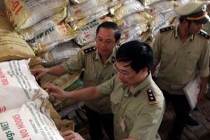 Cao điểm kiểm tra, xử lý vi phạm trong sản xuất phân bón vô cơ 