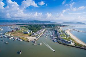 Quảng Ninh đón 3,769 triệu lượt khách du lịch