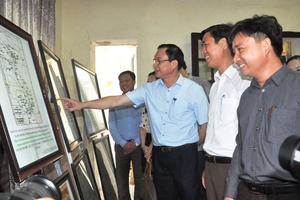 Khai mạc triển lãm bản đồ và tư liệu về Hoàng Sa, Trường Sa