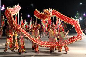 Giỗ Tổ Hùng Vương: Sôi động Lễ hội dân gian đường phố Việt Trì