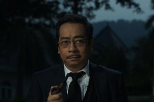 Cuộc sống đời thực ít biết của ông trùm "Người phán xử"