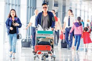 Overbooking, chuyện khó nói của hàng không Việt