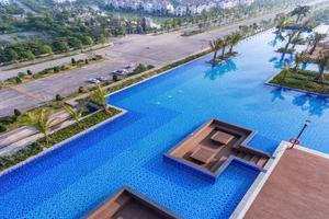 Bể bơi vô cực trên không – Tiện ích sống “độc nhất vô nhị” tại Vinhomes Riverside 