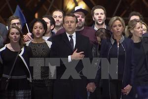 Lãnh đạo châu Âu nồng nhiệt chúc mừng chiến thắng của ông Macron