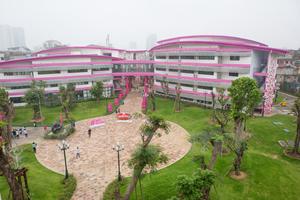 Cận cảnh ngôi trường học phí nửa tỷ đồng một năm ở Thủ đô