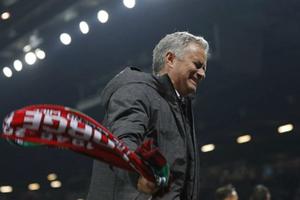 M.U vào chung kết Europa League sau trận hòa thót tim
