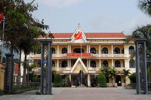 "Cả nhà làm quan" ở Huế: Từ chối tiếp nhận lại cán bộ bổ nhiệm sai