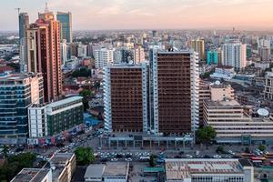 Tổng thống Tanzania sa thải 1.000 công chức