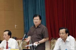 Phó Thủ tướng Trịnh Đình Dũng chủ trì Hội nghị về hỗ trợ nhà ở cho người có công