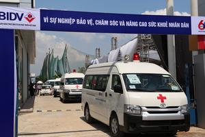 BIDV bàn giao 46 xe cứu thương cho các bệnh viện