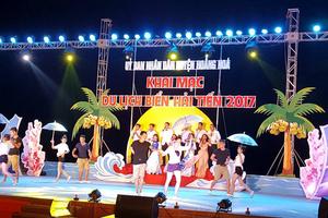 Đánh thức tiềm năng du lịch biển Hải Tiến