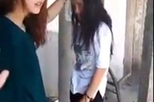 Triệu tập nhóm nữ sinh đánh bạn gây xôn xao cộng đồng mạng