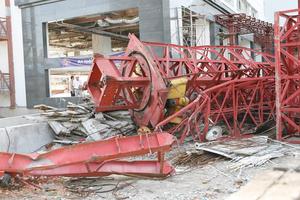 Nguyên nhân vụ sập cần cẩu tại công trường cầu Việt Trì-Ba Vì