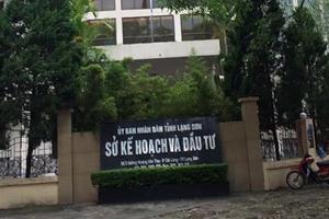 Mạo danh cán bộ Sở để ép mua sách, nộp tiền tập huấn