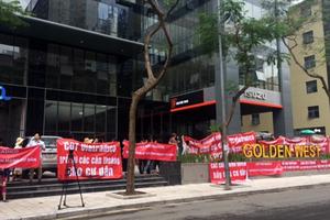 Phong trào căng băng rôn của dân chung cư