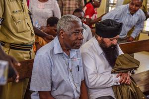 2 quan chức ngành năng lượng Tanzania bị buộc tội tham nhũng