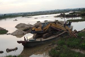 Kon Tum: Nhức nhối với nạn khai thác cát, sỏi tràn lan