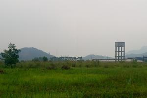 Đất bỏ hoang, dự án dang dở