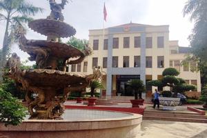 Con gái nguyên Chủ tịch thị xã Đồng Xoài xin trẻ lại 2 tuổi bị “tuýt còi” 