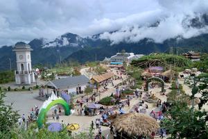 Thưởng thức ẩm thực Tây Bắc tại Sun World Fansipan Legend