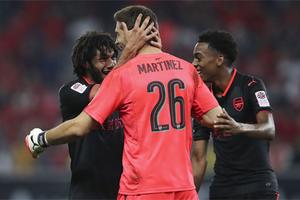 Arsenal bị ngộ độc thực phẩm trước trận thắng Bayern