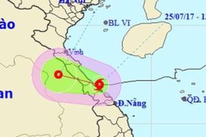 Bão số 4 đã đổ bộ vào Hà Tĩnh - Quảng Trị, nhiều nơi mưa lớn