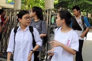 Điểm sàn cao “kỷ lục”: Cuộc đua vào đại học sẽ khốc liệt