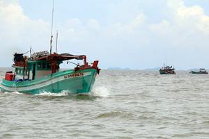 Phản đối mạnh mẽ hành vi đối xử vô nhân đạo với ngư dân Việt Nam