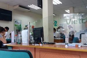 Hà Nội: Hai người phụ nữ choảng nhau ngay tại ngân hàng vì số thứ tự xếp hàng