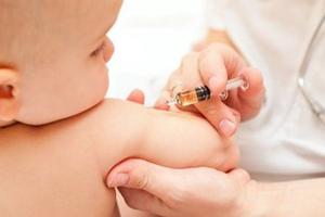 Trẻ bị viêm não Nhật Bản tăng cao, Bộ Y tế khuyến cáo tiêm vắc xin