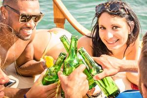 Bí mật về cuộc sống trên du thuyền chẳng hãng lữ hành nào nói với khách