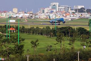 Lấy đất sân bay làm sân golf, lấy đất sân golf xây biệt thự