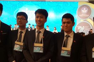 Việt Nam đạt cơn mưa "vàng" tại Olympic Vật lí quốc tế