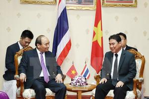 Thủ tướng Nguyễn Xuân Phúc gặp Tỉnh trưởng Nakhon Pathom