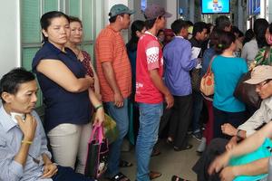 Viện phí tăng 30%, bệnh nhân vội đi mua bảo hiểm y tế